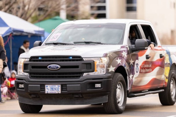 365Pilots | Texas Pilot Car Certification Requirements Every Driver Knows